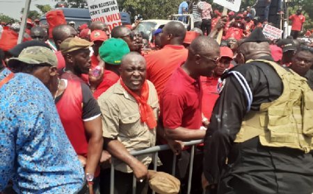 If our demands are not fulfilled, we will not end the strike-Employees of the Public Service