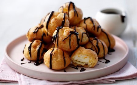 Discover the Irresistible Taste of Profiteroles