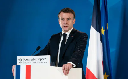 Macron Visits Greenland Amid U.S. Tensions, Vows “No Exploitation” of Territory