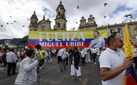 Colombian Presidential Candidate Miguel Uribe Turbay in Critical Condition After Assassination Attempt
