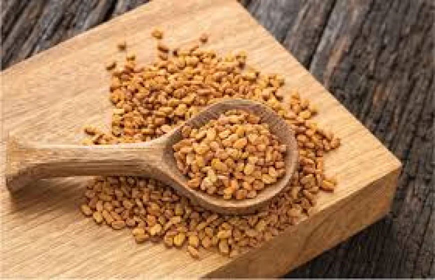 10 Simple Home Remedies to Curb Dandruff Naturally and Effectively