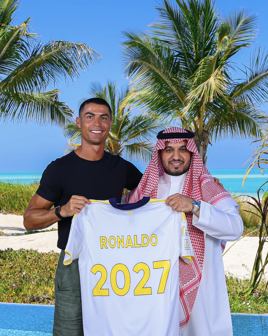Cristiano Ronaldo’s Al-Nassr Mega Deal - Private Jet, 16 Staff, & Half‑Billion Pay