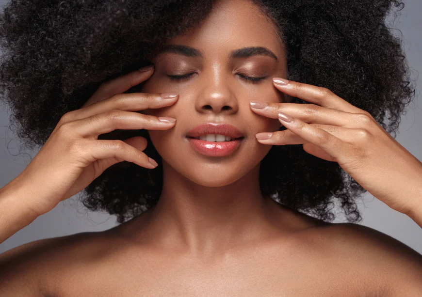 7 Everyday Habits That Naturally Boost Your Skin Glow