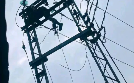 Man Electrocuted While Tampering with High-Tension Line in Calabar
