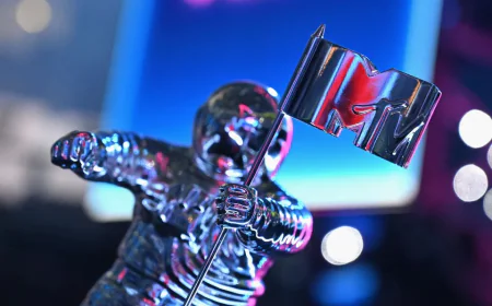 Lady Gaga, Ariana Grande & Sabrina Carpenter Shine at 2025 MTV VMAs