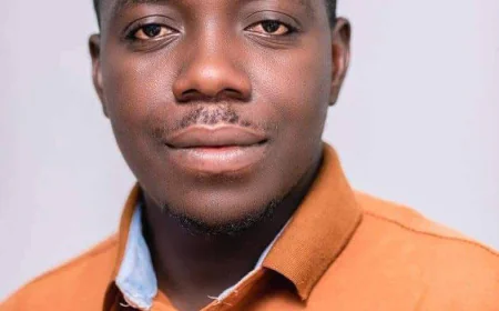 Eminent Group CEO Donates GH¢50,000 and Building Materials to Sabronum St. Peter’s R/C Basic School