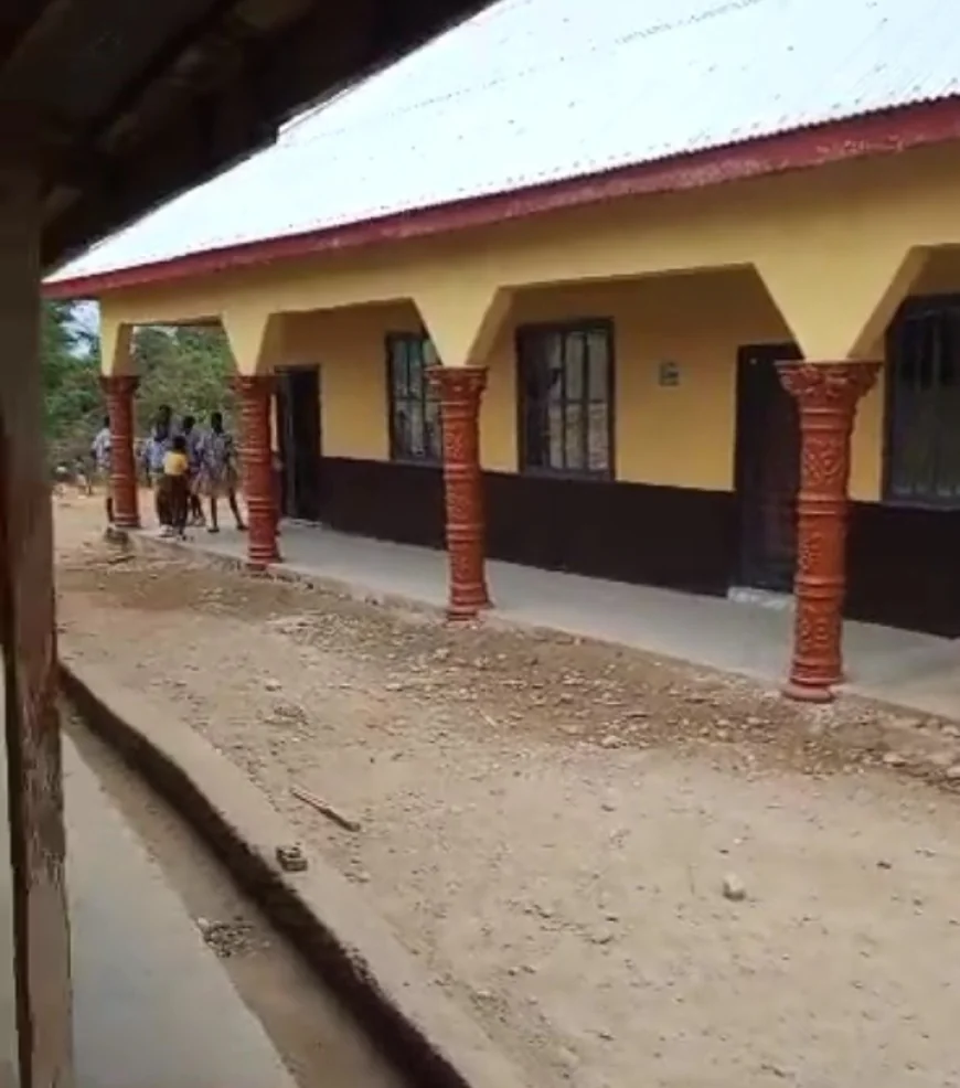 Wassa Mameiso Residents Build 3-Unit Classroom Block, Appeal for Government and NGO Support