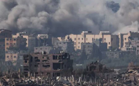 Smoke Over Khan Younis: Israeli Air-Strikes Threaten Fragile Gaza Peace Deal