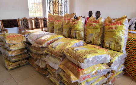 Eastern Regional Youth Organiser Donates 60 Bags of Rice to K'dua Muslims