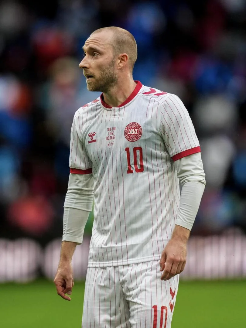 CHRISTIAN ERIKSEN GOES UNCONSCIOUS FOLLOWING A  DENMARK FRIENDLY GAME AGAINST UKRAINE 