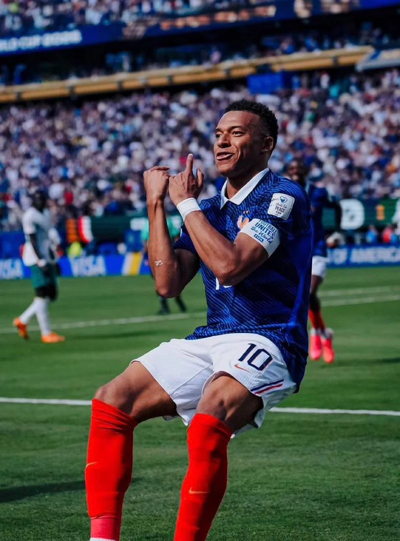 Kylian Mbappe shines with brace as France beat Senegal 3-1 to victory 