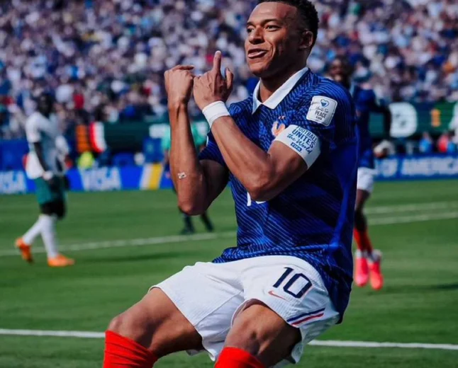 Kylian Mbappe shines with brace as France beat Senegal 3-1 to victory 